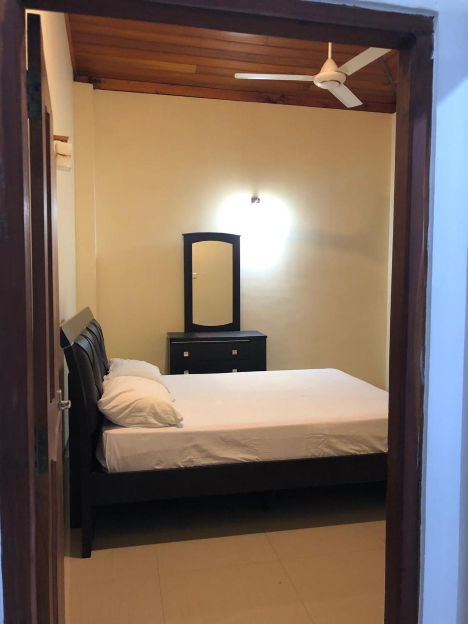 Senarathna Guest House Weligama Exterior foto