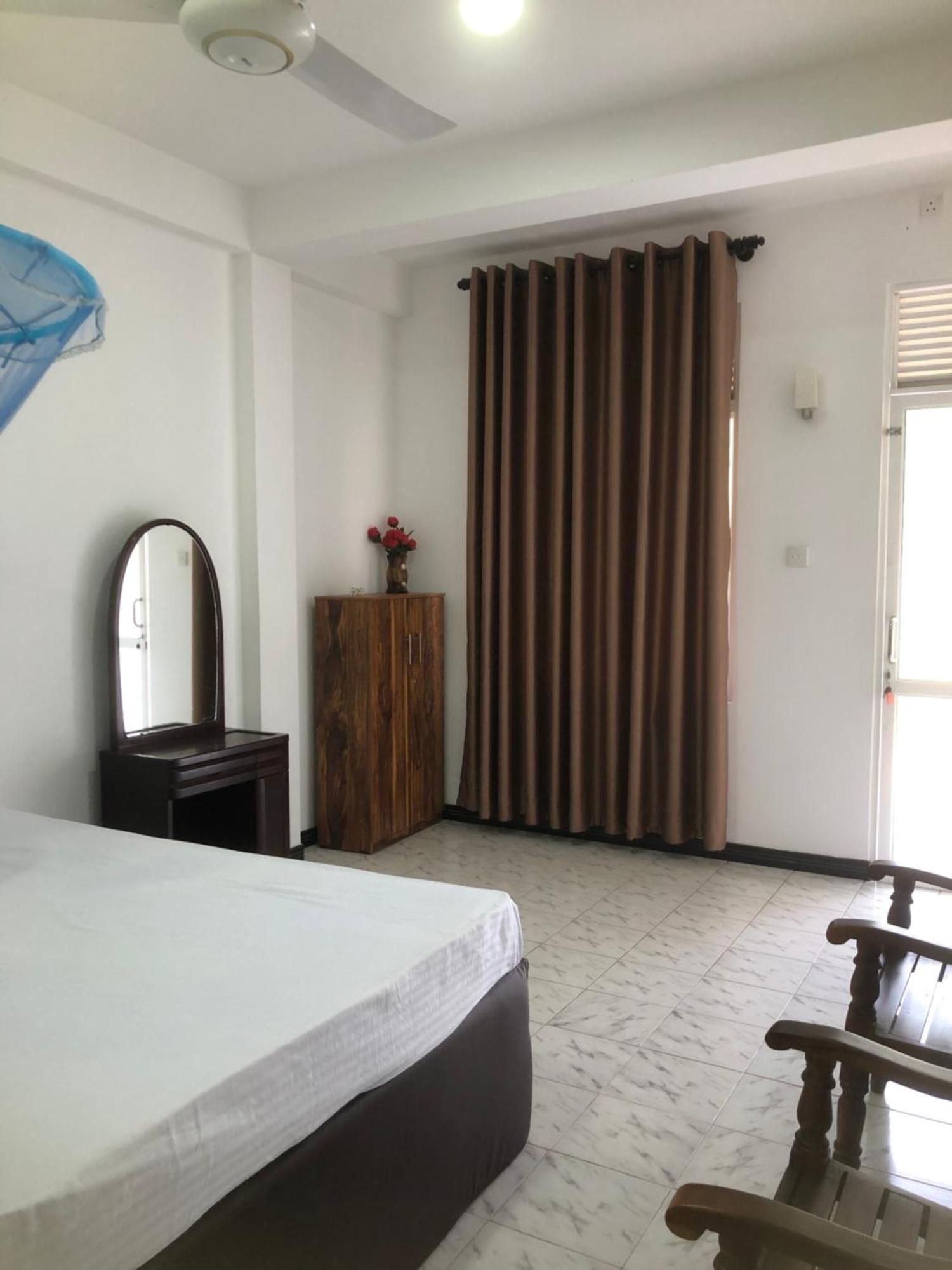 Senarathna Guest House Weligama Exterior foto